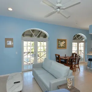 Apartment The Frontier Flat, Key West